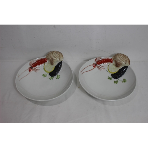 220 - DATERRA SERVING PLATE AND 2 X ITALIAN SEAFOOD BOWLS 
36CM