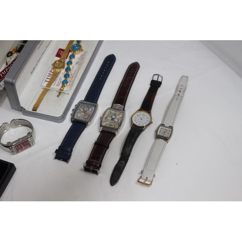 342 - LARGE QUANTITY OF WATCHES - SOME BOXED