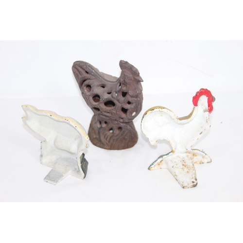 347 - 3 X ANIMAL DOORSTOPS