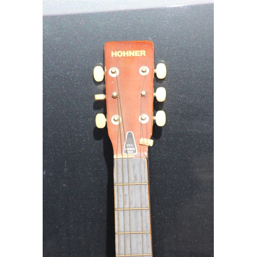 447 - HONOR GUITAR