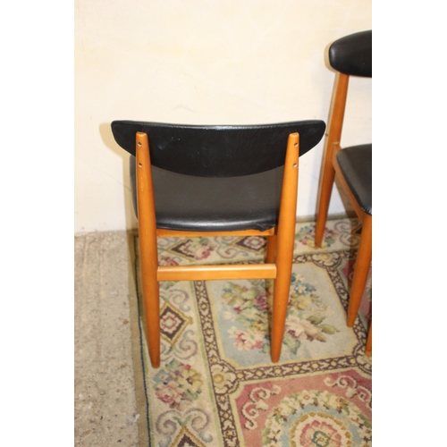 56 - SET OF 6 SCHREIBER CHAIRS 
47 X 46 X 76CM