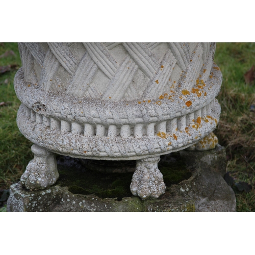 116 - VINTAGE HADDONSTONE URN - ONE OF TWO 
103 X 80CM
THESE ARE EXTREMELY HEAVY AND NEED COLLECTING FROM ... 