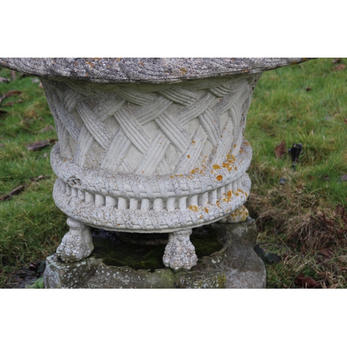 116 - VINTAGE HADDONSTONE URN - ONE OF TWO 
103 X 80CM
THESE ARE EXTREMELY HEAVY AND NEED COLLECTING FROM ... 