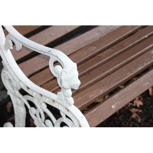 132 - METAL END GARDEN BENCH 
130 X 62 X 82CM