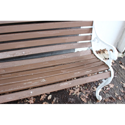 132 - METAL END GARDEN BENCH 
130 X 62 X 82CM