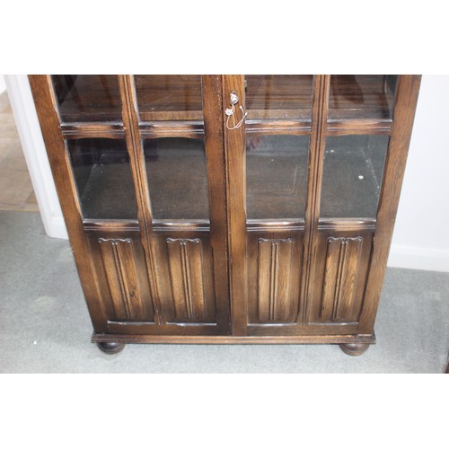 4 - PRIORY DRESSER AND DISPLAY CABINET
90 X 40 X 172CM