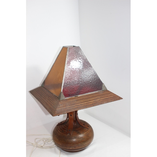 194 - LARGE WOODEN BASED AND FRAMED TABLE LAMP, SHADE MADE FROM 4 DIFFERENT COLOUR LEAD LINED PANELS WITH ... 