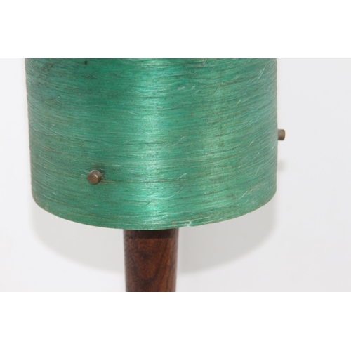 199 - RETRO SPUN FIBREGLASS SHADE LAMP
56CM