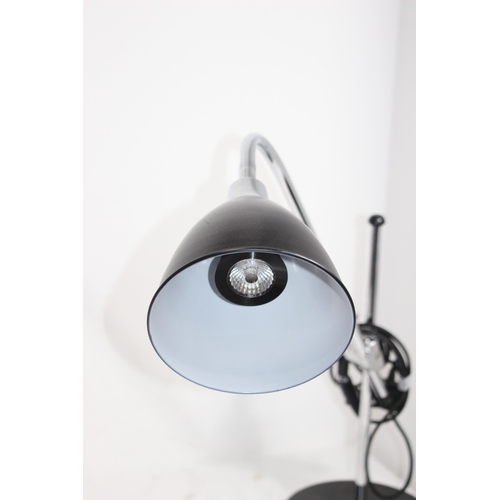 203 - MODERN ANGLEPOISE DESK LAMP
57 X 70CM