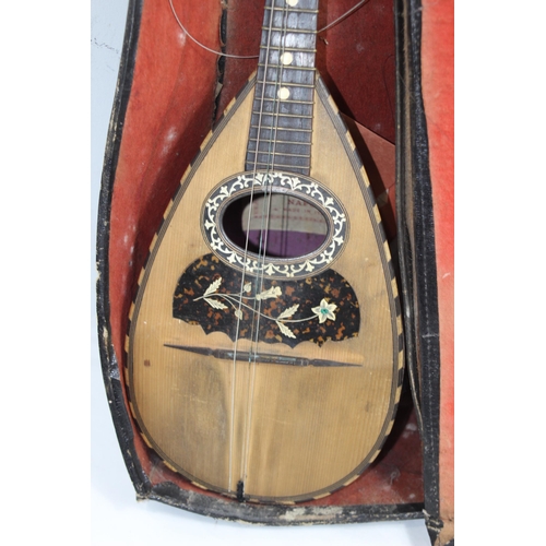 298 - ANTIQUE F.LLI FERRARI & CO NAPOLI MANDOLIN