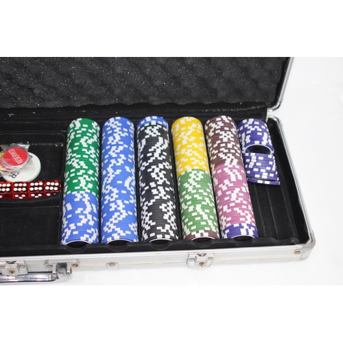 491 - CASED RONDELO POKER CHIPS