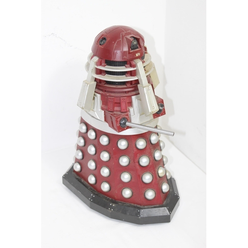 500 - BBC 2007 RED AND GOLD BATTERY DALEK TOY  A/F
36CM