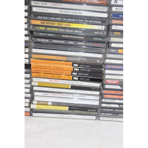 397 - LARGE QUANTITY OF JAZZ CDS 2 of 3