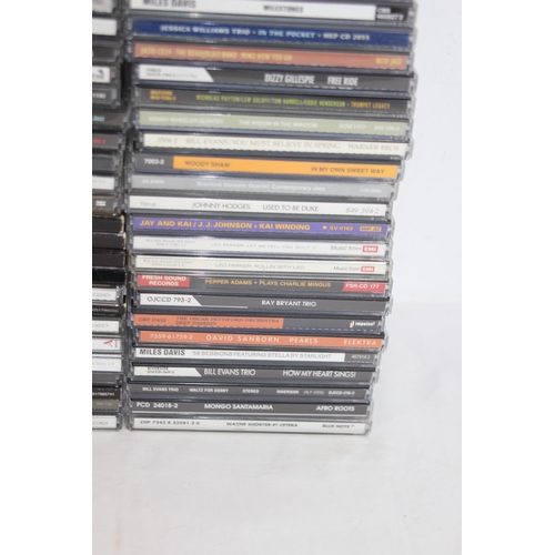 397 - LARGE QUANTITY OF JAZZ CDS 2 of 3