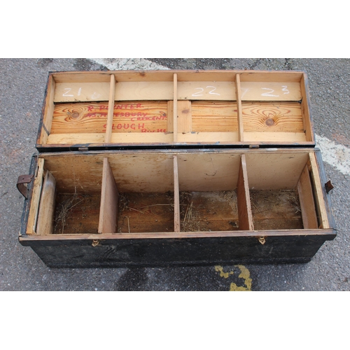 114 - 2 X VINTAGE PIGEON BOXES
78 X 29 X 33CM