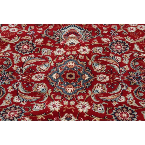 182 - VINTAGE FERAHAN WOOL RUG
300 X 250CM