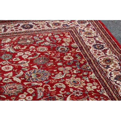 182 - VINTAGE FERAHAN WOOL RUG
300 X 250CM