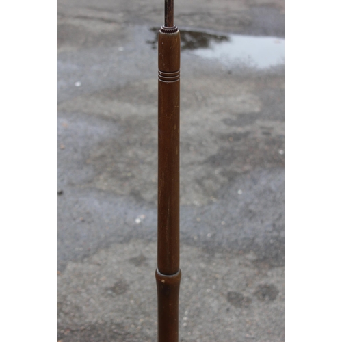 190 - VINTAGE STANDARD LAMP
140CM