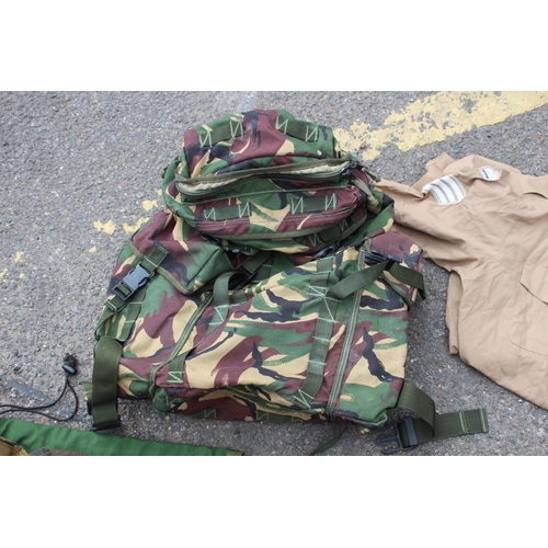 522 - QUANTITY OF MILITARY UNIFORMS