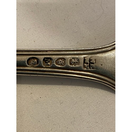 724 - FIDDLE AND SHELL SILVER SERVING SPOON - LONDON 1807 - 96G