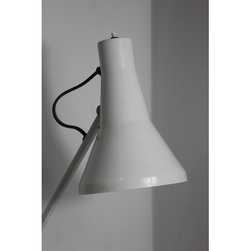 208 - RETRO ANGLEPOISE LAMP
80CM