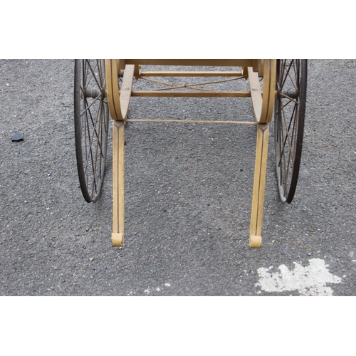 98 - ANTIQUE EARLY VICTORIAN PRAM 
133 X 58 X 98CM