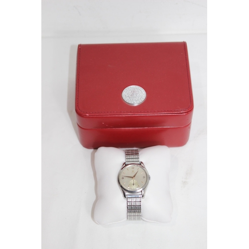 812 - VINTAGE OMEGA WATCH BOXED