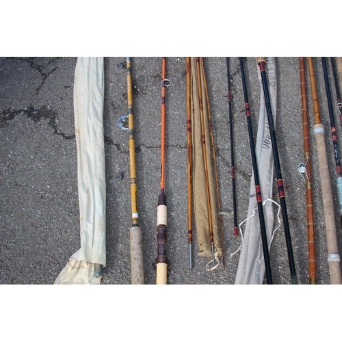 421 - 9 X FISHING RODS, REEL AND ASSORTED TACKLE