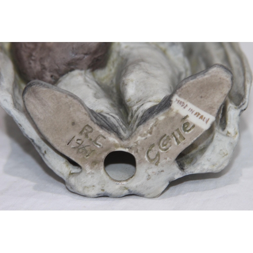 176 - QUANTITY OF FIGURES 
20CM