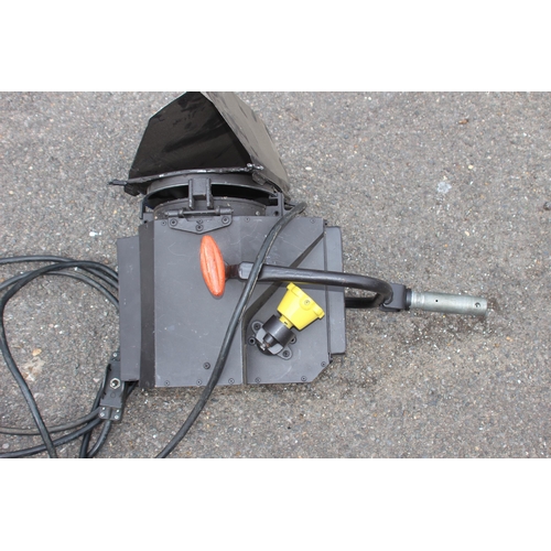 144 - QUARTZCOLOR CASTOR THEATRE STAGE LIGHT