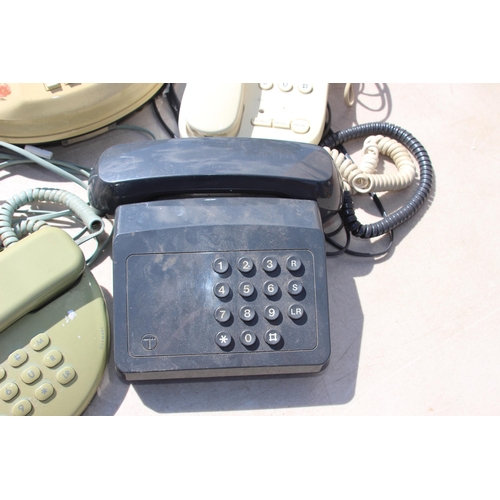 463 - 5 X VINTAGE TELEPHONES