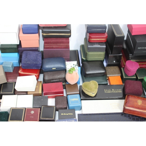 468 - LARGE QUANTITY OF EMPTY JEWELLERY BOXES