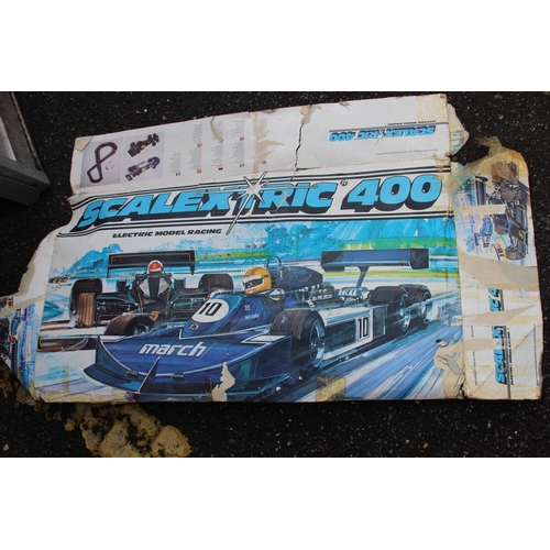 705 - LARGE QUANTITY OF SCALEXTRIC