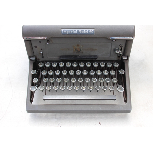 480 - VINTAGE IMPERIAL MODEL 60 TYPEWRITER