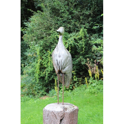 135 - CARVED WOODEN HERON - BIRD ONLY NEEDS REMOVING FROM TREE STUMP 
105CM