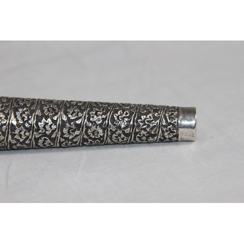 1070 - INDIAN SILVER WHITE METAL WALKING STICK OR CANE HANDLE - 62G