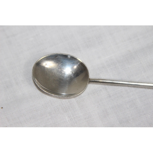 1071 - SET OF SIX SILVER COFFEE SPOONS - BIRMINGHAM 1929 - GROSS WEIGHT 37G