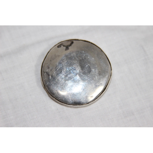 1079 - CHESTER SILVER PURSE COMPACT - TURNER AND SIMPSON - 1913 - 10G