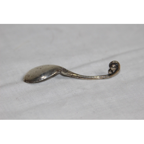 1116 - GEORG JENSEN SMALL SILVER SPOON - 6CM - 5G