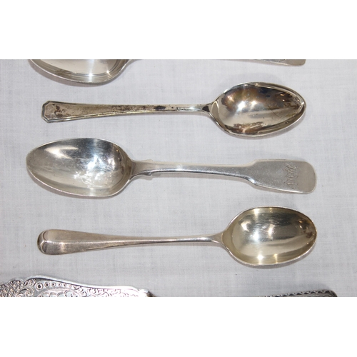 1118 - QUANTITY OF GEORGIAN AND LATER FLATWARE VARIED DATES - 151G