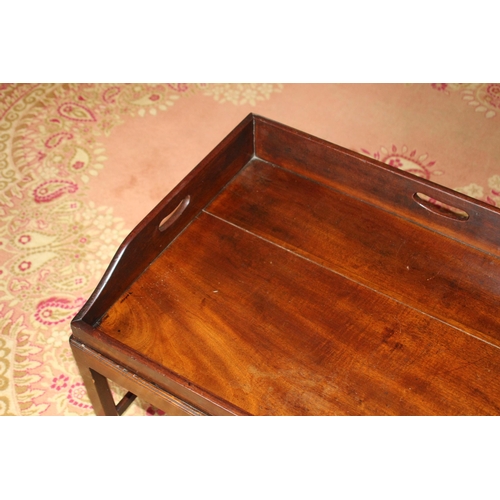 21 - VINTAGE BUTLERS TABLE