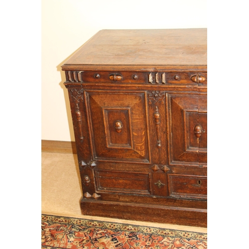 29 - EDWARDIAN OAK CARVED SIDEBOARD  
119 X 78 X 58CM