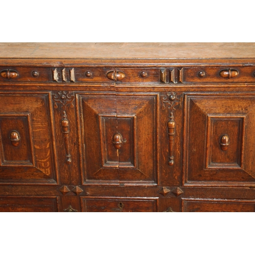 29 - EDWARDIAN OAK CARVED SIDEBOARD  
119 X 78 X 58CM