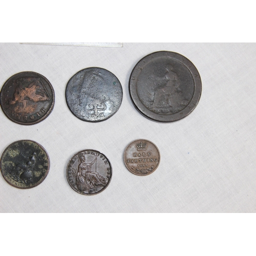 954 - CARTOUCHE 2 PENCE AND 1 PENCE COINS 1797 AND A SELECTION OF BRITISH COPPER COINS GEORGIAN AND LATER