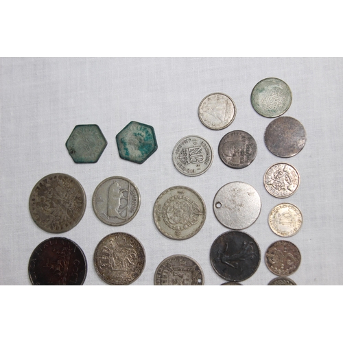 956 - SELECTION OF BRITISH, EUROPEAN AND WORLD SILVER COINS - 166G