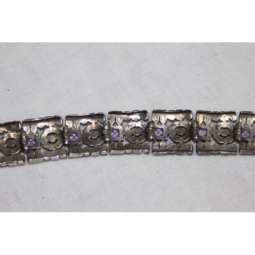 1004 - MULTI PANEL FORM SILVER BRACELET SET WITH PURPLE STONE - 39G