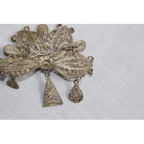 1020 - TWO FILIGREE SILVER BROOCHES AND A FRENCH KEY TO THE CITY, PARIS, WHITE METAL SILVER BROOCH