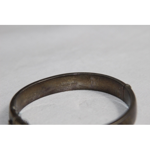 1027 - DEMI BRIGHT-CUT SILVER BRACELET - BIRMINGHAM 1961