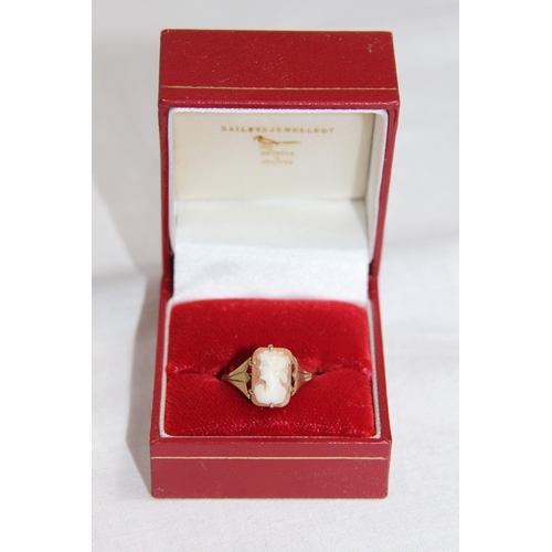 1164 - CAMEO SET 9CT GOLD RING - 1.92G - SIZE N 1/2