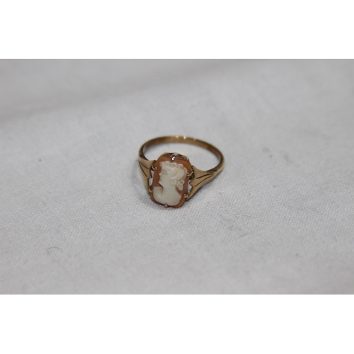 1164 - CAMEO SET 9CT GOLD RING - 1.92G - SIZE N 1/2